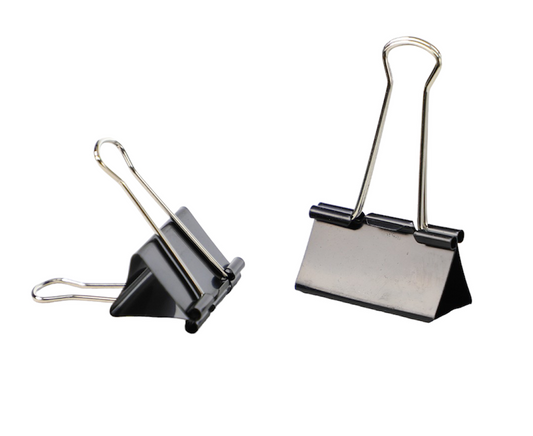 ماسكة ورق حديدية